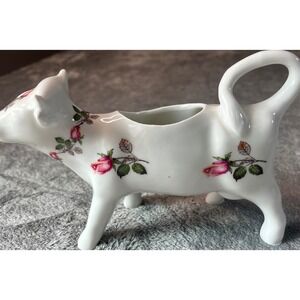 Chamart France Exclusivite Porcelain Cow‎ Creamer Pitcher Rose Floral